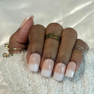 BabyBoomer Beige Dune de Sable - Carré Moyen - Mella Nails
