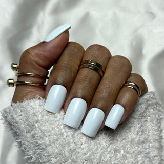 Blanc Neige Éternelle - Carré Moyen - Mella Nails