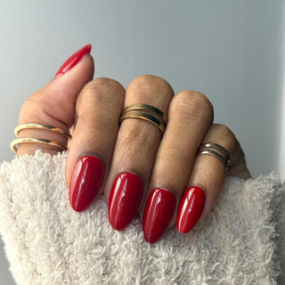Bordeaux Impérial - Amande Court - Mella Nails
