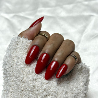 Bordeaux Impérial - Amande Long - Mella Nails