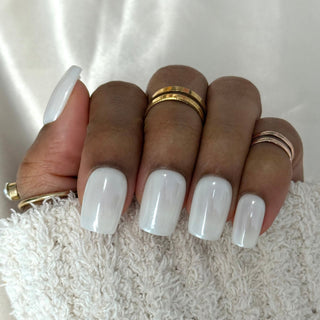 Chrome Blanc Perle de Lait - Carré Moyen - Mella Nails