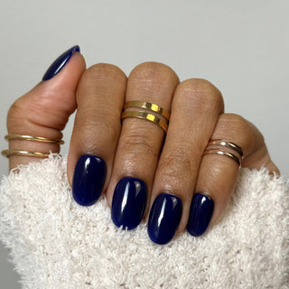 Douce Nuit - Ovale Court - Mella Nails