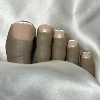 French Beige Dune de Sable - Pieds - Mella Nails