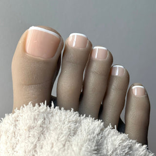 French Beige Dune de Sable - Pieds - Mella Nails