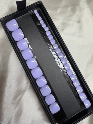 Lilas Royal - Pieds - Mella Nails