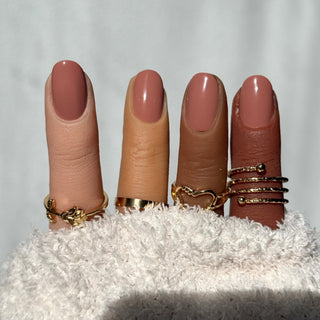 Marron Noisette Précieuse - Carré Moyen - Mella Nails