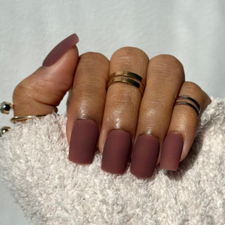Marron Terre d’Orient - Carré Moyen - Mella Nails
