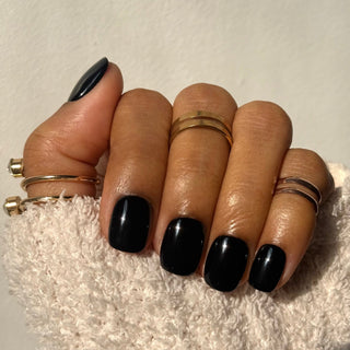 Noir Obsidienne - Extra Court - Mella Nails
