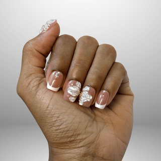 Pétales d'Ivoire - Mella Nails
